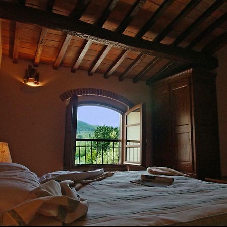דירות סקנדיצ'י Agriturismo Poggio Arioso מראה חיצוני תמונה