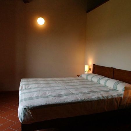 דירות סקנדיצ'י Agriturismo Poggio Arioso מראה חיצוני תמונה